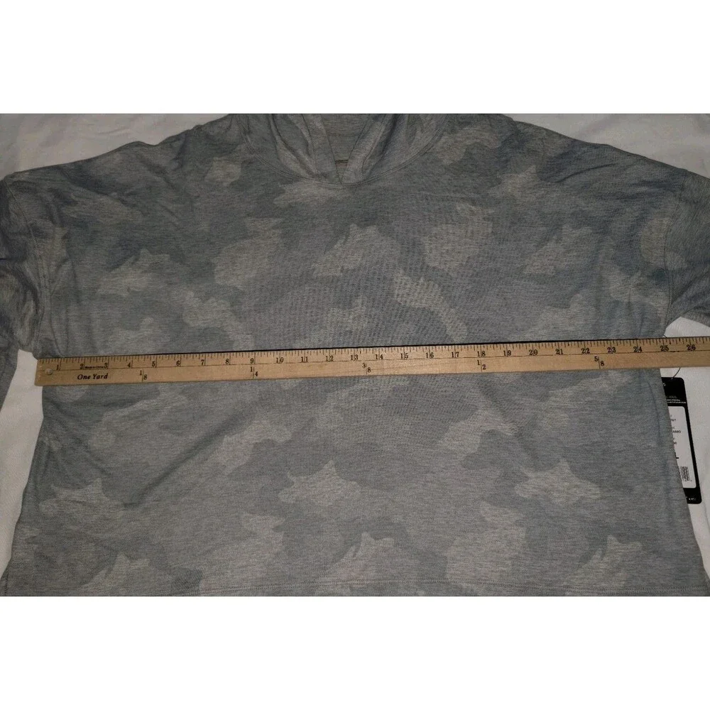 Yogalicious Lux Cropped Hoodie Gray White Camo Size XL Thumb Holes NEW NWT - Picture 7 of 10